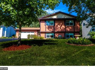 6598 21st St N, Oakdale, MN 55128