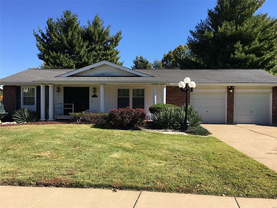1st image of 12058 Red Lion Dr