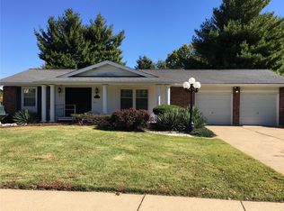 12058 Red Lion Dr, Florissant, MO 63033