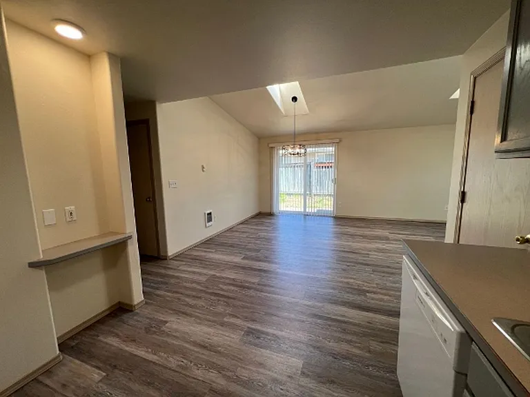 9023 Steilacoom Rd SE — Photo 6