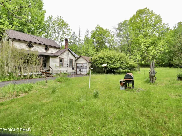 2537 Mountain Rd, Stroudsburg, PA 18360
