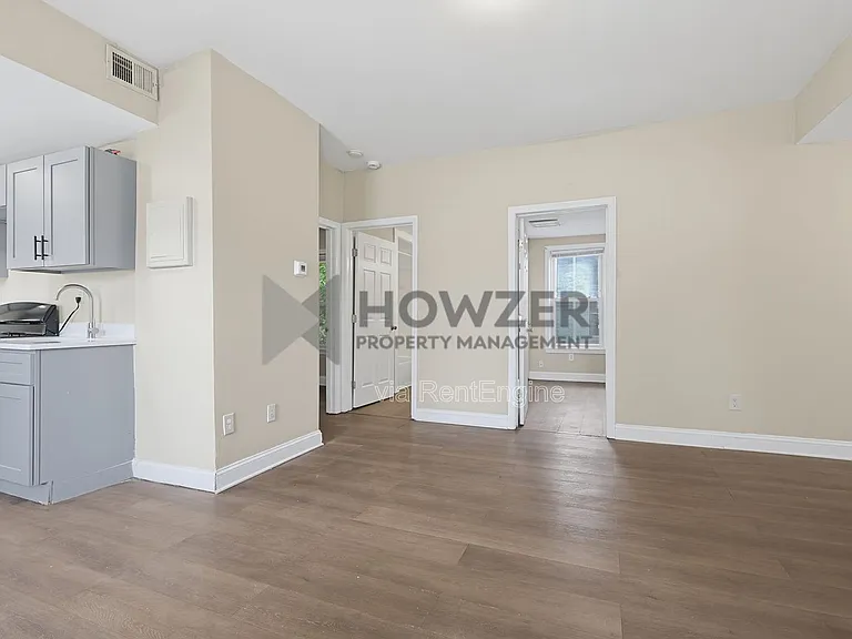 14-18 Chester Ave #16-14 — Photo 13