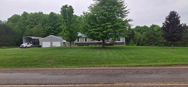 602 Saunders Rd SE — Photo 6