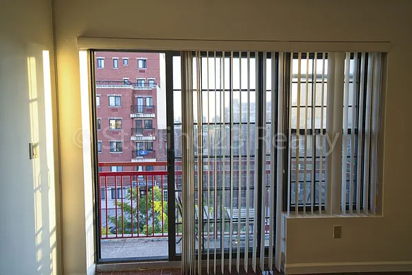 Rented by Sterling Realty Plus Inc | media 34