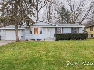 5738 Blaine Ave SE, Kentwood, MI