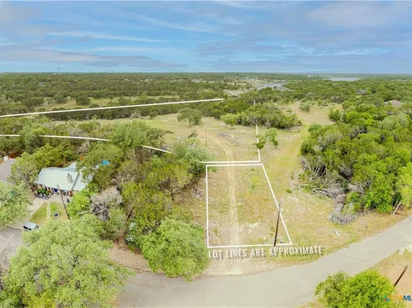 29 Artesian Dr, Morgans Point Resort, TX 76513