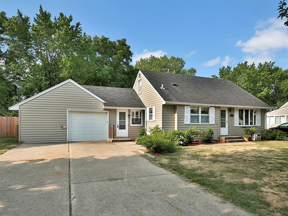 2112 Blomquist Ave, White Bear Lake, MN 55110 Zillow