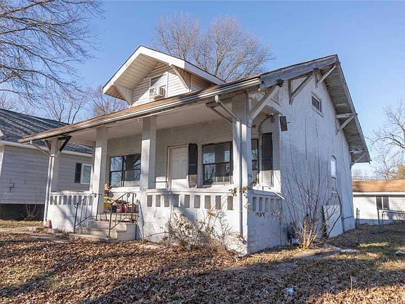 2nd image of 517 Margaret Ave