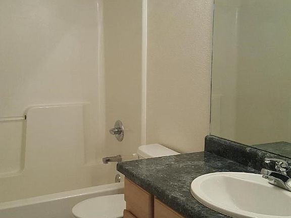5th image of 409 Wood Duck Dr