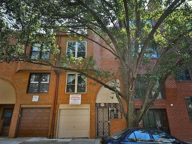 215 N 23rd St — Photo 2