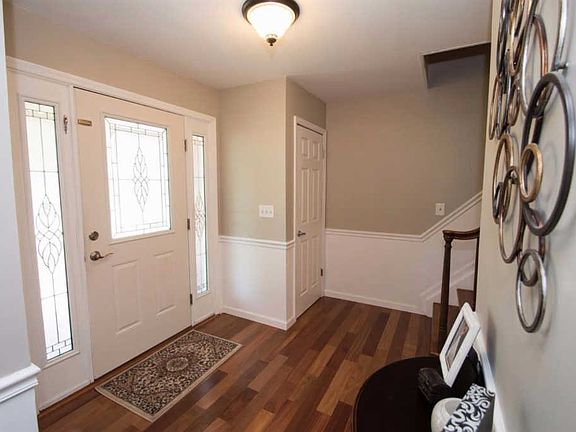 2nd image of 4152 Forsythia Dr