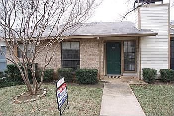 1st image of 2006 Cottage Oak Ln