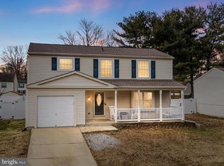 7906 Royal Mint Pl, Pasadena, MD