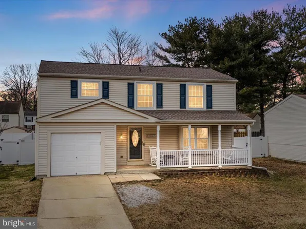 7906 Royal Mint Pl, Pasadena, MD 21122