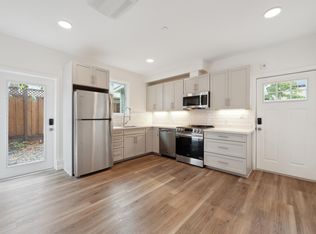 1012 Chester St #4, Oakland, CA 94607