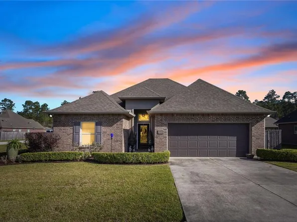 317 Debouchel Pl, Mandeville, LA 70471