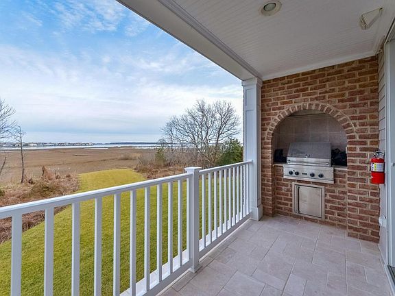 The Balcony Grill