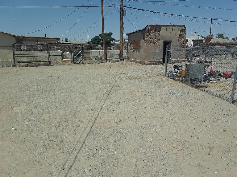 4401 Madera Ave — Photo 12