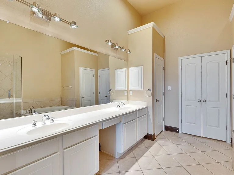 109 Aria Rdg #905 — Photo 22