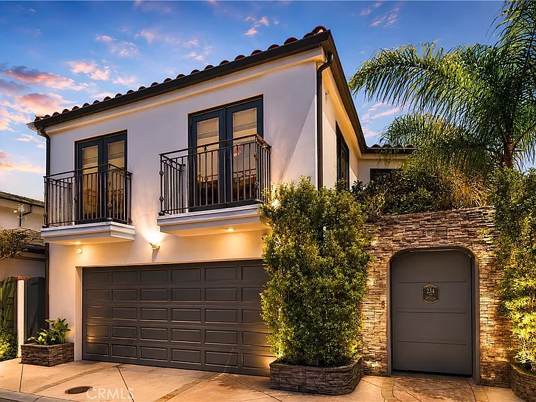 234 Via Graziana SW — Photo 1