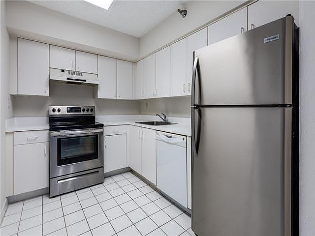1st image of 3300 NE 191st St APT 1105