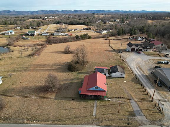 3rd image of 1010 State Highway 2792