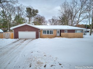 2014 Bluebird Ln, Muskegon, MI 49445
