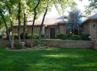 1928 Bunting Ct, Edmond, OK 73034