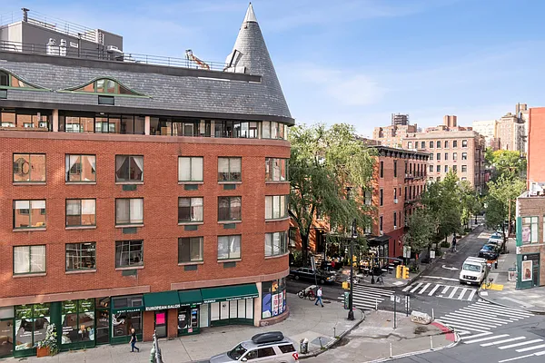 Sold by Douglas Elliman | media 9
