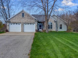 11435 Vergennes St, Lowell, MI 49331