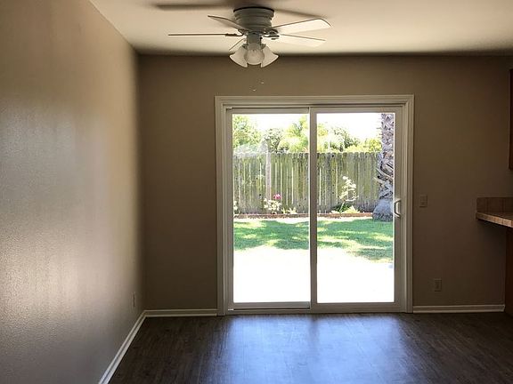 5th image of 208 Saratoga Ct