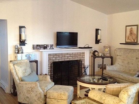 4th image of 515 Logan Ave