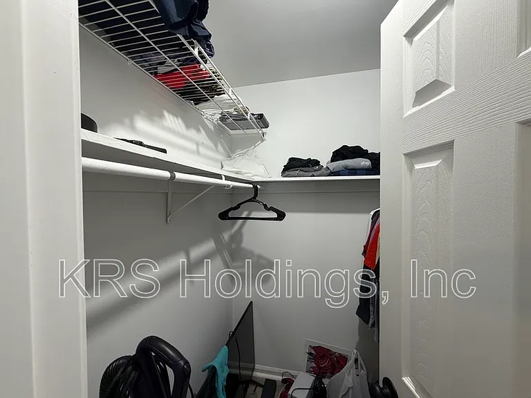 1035 Tradewinds Rd — Photo 8