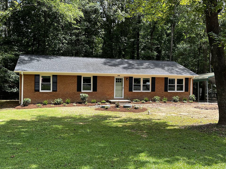 1st image of 5620 Blue Spruce Dr