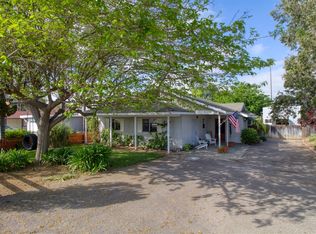 902 E St, Ramona, CA 92065
