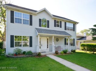 429 Claremont Ave, West Chicago, IL 60185
