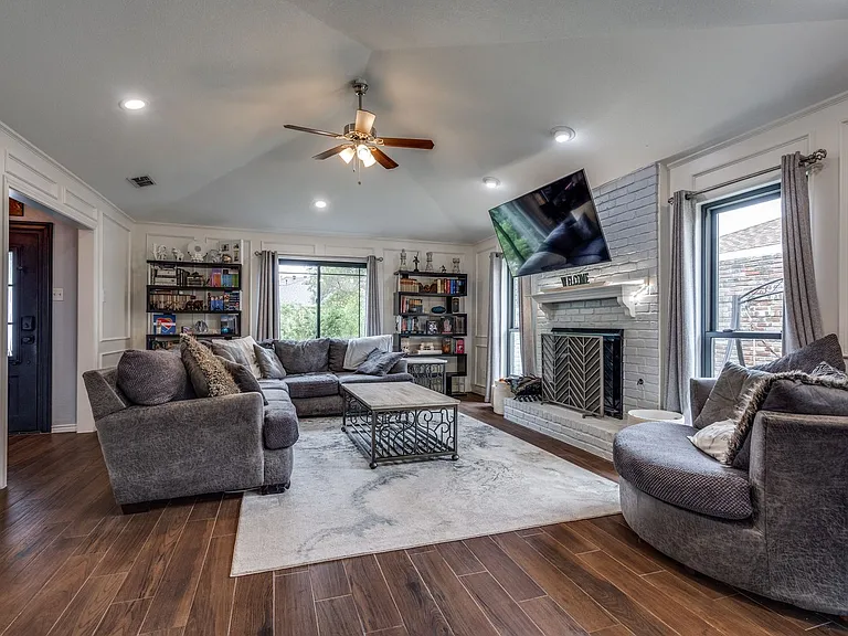 1108 Richland Oaks Dr — Photo 20