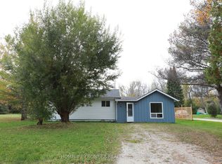 19 Betty Blvd, Wasaga Beach, ON L9Z 2Y4