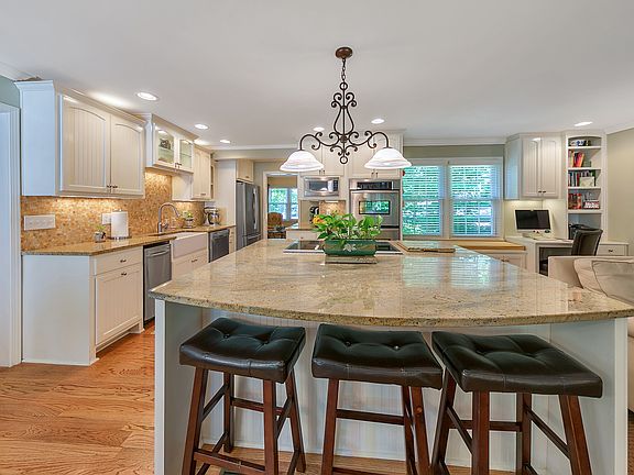 4th image of 3091 Wendton Pl