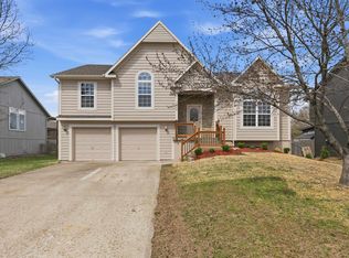 640 N Walnut St, Gardner, KS 66030