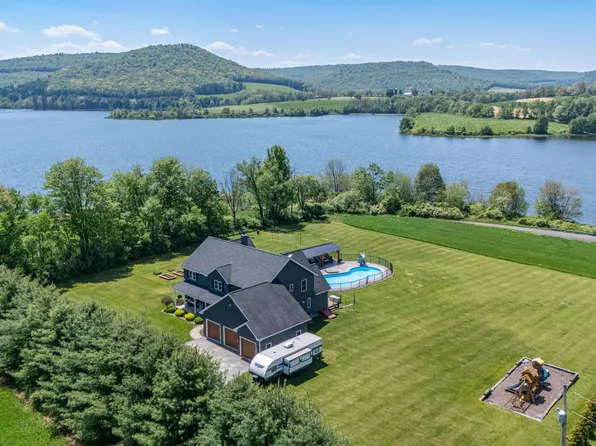 92 Easton Rd, Trout Run, PA 17771