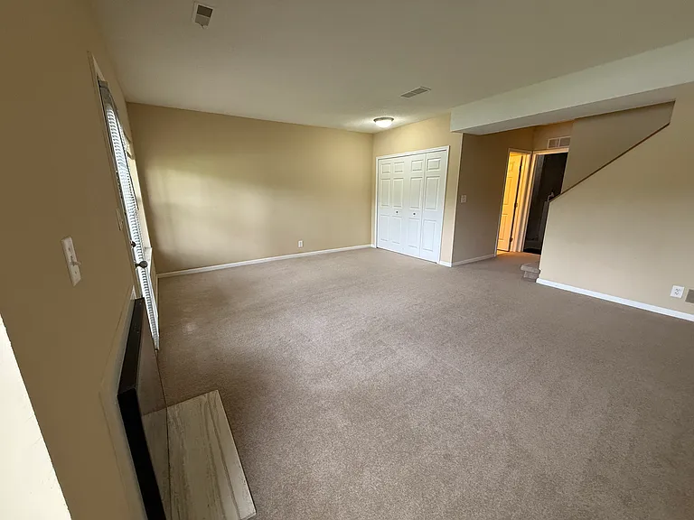 243 Fieldcrest St — Photo 23