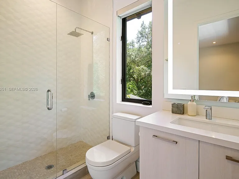 4760 SW 76th Ter — Photo 24