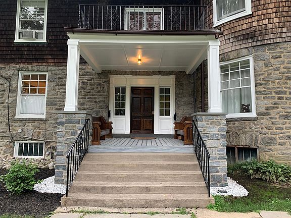 Front porch and entrance