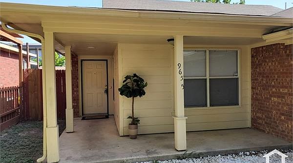 1st image of 9655 Stonewood Dr