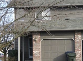 2765 S Cloverleaf Loop, Springfield, OR 97477