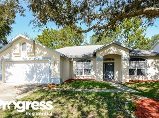 28147 Brokenmead Path, Wesley Chapel, FL 33543