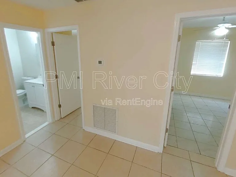 7923 Berry Ave — Photo 3