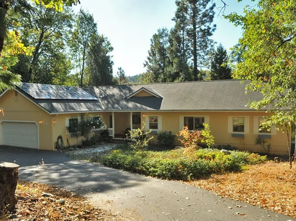 18577 Pebble Pl, Nevada City, CA 95959