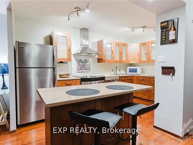 1785 Frobisher Ln #906 — Photo 17
